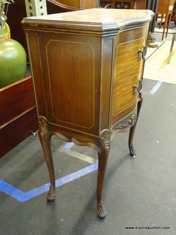 CHESTERFIELD FURNITURE NIGHTSTAND; BOW FRONT, WOODEN NIGHTSTAND WITH 2 DRAWERS, AN INLAID RIM AROUND