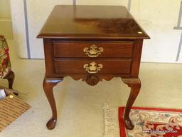 (LR) WELLS FURNITURE COMPANY QUEEN ANNE SIDE TABLE; 1 IN A PAIR OF CHERRY, SINGLE DRAWER, QUEEN ANNE