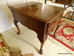 (LR) WELLS FURNITURE COMPANY QUEEN ANNE SIDE TABLE; 1 IN A PAIR OF CHERRY, SINGLE DRAWER, QUEEN ANNE