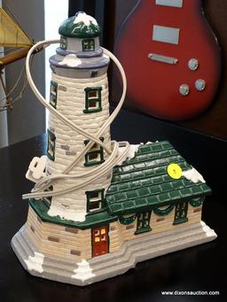 (WINDOW) PAIR OF MODEL LIGHTHOUSES; 2 PIECE LOT TO INCLUDE A DEPARTMENT 56 1988 SNOW VILLAGE