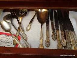 (DR) DRAWER LOT OF FLATWARE; LOT INCLUDES A PLACE SETTING FOR 7 OF WM ROGERS SILVER-PLATE FLATWARE