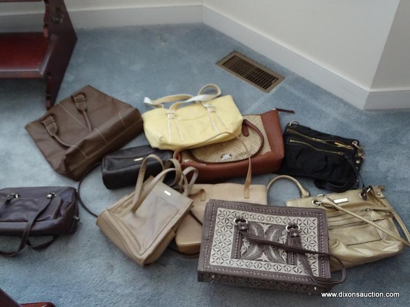 (MBED) DRAWER CONTENTS; CONTENTS OF 3 DRAWERS OF DRESSER TO INCLUDE LADIES GLOVES, EMPIRE PORCELAIN