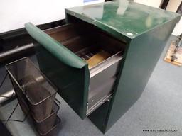 (OFC3) GREEN METAL 2 DRAWER LATERAL FILING CABINET. HAS SOME MARKS AND DENTING. MEASURES 14.5" X 19"