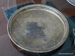 (DR) LOT OF SERVING TRAYS AND A MODERN BOWL; 3 PIECE LOT TO INCLUDE MODERN, METAL TRINKET BOWL, A WM