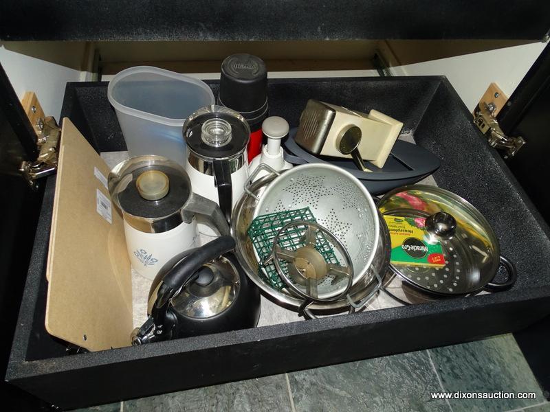 (KIT) CABINET LOT (DRAWER AND SHELF); LOT CONSISTS OF 2 COLANDERS, TEAPOT, FOOD CHOPPER, PYREX FOOD