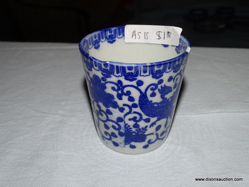 (LR) LOT OF ASSORTED BLUE AND WHITE CHINA; 11 PIECE LOT TO INCLUDE 6 COASTERS WITH DIFFERENT
