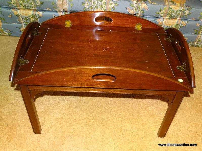 (LR) COFFEE TABLE; CHERRY PENNSYLVANIA HOUSE CHIPPENDALE BUTLER'S TRAY TOP COFFEE TABLE- ONE PIECE-