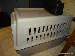 (KIT) DOG CRATE- PET PORTER LARGE DOG CRATE- 29 IN X 33 IN X 27 IN