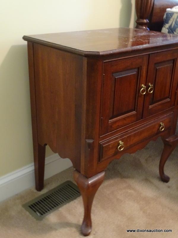 (MBED) NIGHT STAND; ONE OF A PR. OF PENNSYLVANIA HOUSE QUEEN ANNE NIGHT STANDS- 2 PANEL DOORS OVER 1