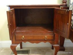 (MBED) NIGHT STAND; ONE OF A PR. OF PENNSYLVANIA HOUSE QUEEN ANNE NIGHT STANDS- 2 PANEL DOORS OVER 1