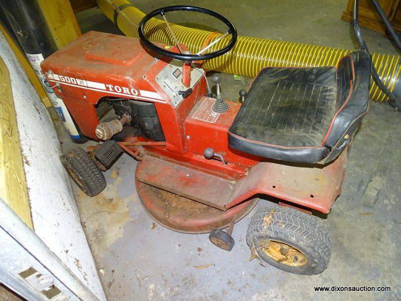 (GARAGE) RIDING MOWER; VINTAGE TORO 500 24 IN CUT RIDING MOWER- CHAIN DRIVE, PULL CORD START THAT