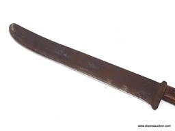 WWII PACIFIC THEATER NAVY ISSUE HD MACHETE WITH 18" BLADE. COMES WITH ORIGINAL LEATHER SHEATH.