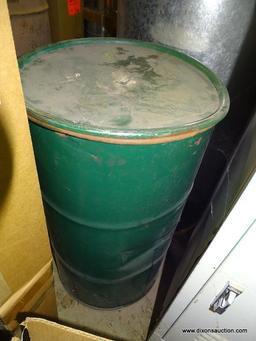 GREEN METAL DRUM WITH LID. MEASURES 30" TALL X 17.5" DIAMETER. DRUM HAS CHAINS INSIDE OF IT.