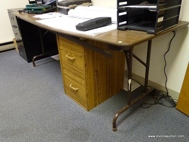 (RM1) 6FT METAL AND WOODGRAIN FOLDING TABLE. HEAVILY USED.