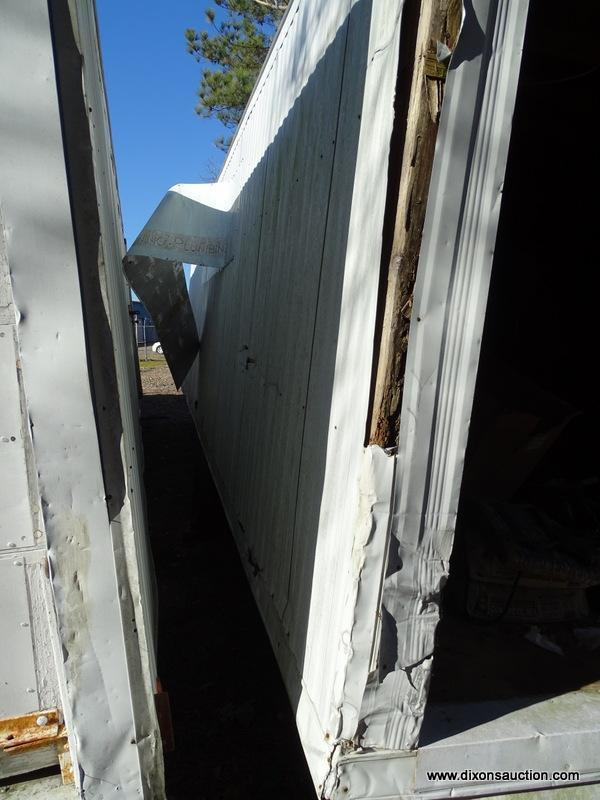 WHITE CONTRACTOR OFFICE TRAILER. RUSTED, NEEDS TIRES. PLEASE SEE PICTURES FOR CONDITION. COME