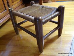 (FRM) STOOL; VINTAGE WOVEN MAPLE WICKER FOOTSTOOL - 14 IN X 11 IN X 10 IN