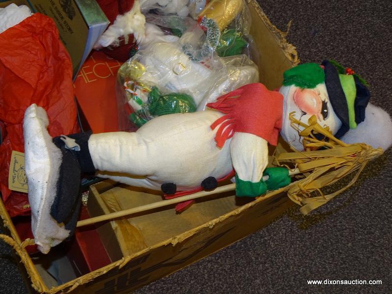 BOX OF ASSORTED CHRISTMAS ITEMS; INCLUDES ASSORTED ANNA LEE CHRISTMAS DOLLS, A SANTA BASKET, A