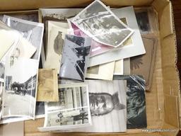 TRAY LOT OF VINTAGE PHOTOGRAPHS