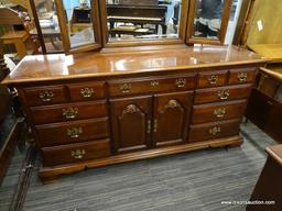 LEXINGTON DRESSER W/ MIRROR