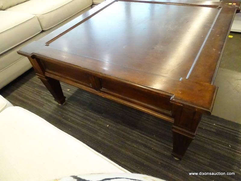 LANE SQUARE MAHOGANY COFFEE TABLE WITH REEDED TAPERED LEGS AND 1 DRAWER. MEASURES 44 IN X 44 IN X 20