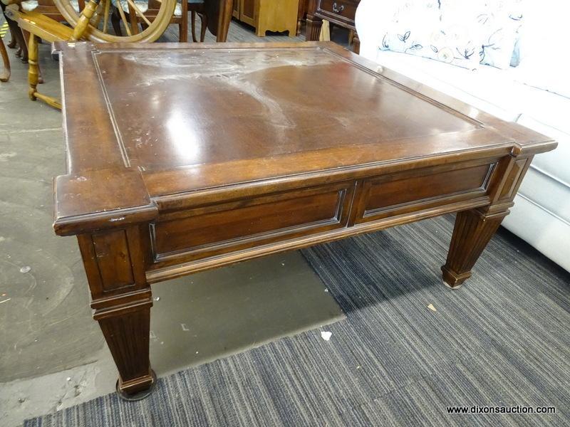 LANE SQUARE MAHOGANY COFFEE TABLE WITH REEDED TAPERED LEGS AND 1 DRAWER. MEASURES 44 IN X 44 IN X 20