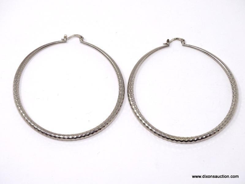 LARGE PAIR OF HAMMERED .925 STERLING SILVER HOOP EARRINGS. MARKED ON THE CLASP "925". THEY WEIGH