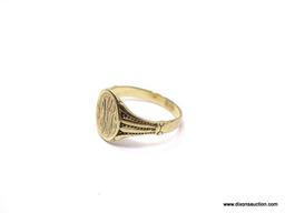 VINTAGE 10K YELLOW GOLD MONOGRAMMED RING WITH DETAILING. RING SIZE IS APPROX. 7. WEIGHS APPROX. 2.80