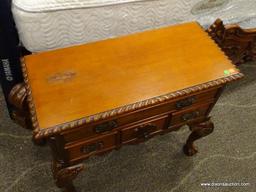 MAHOGANY NIGHTSTAND WITH ROPED EDGING, BALL & CLAW FEET, REEDED COLUMN CORNERS, AND 4 DRAWERS.