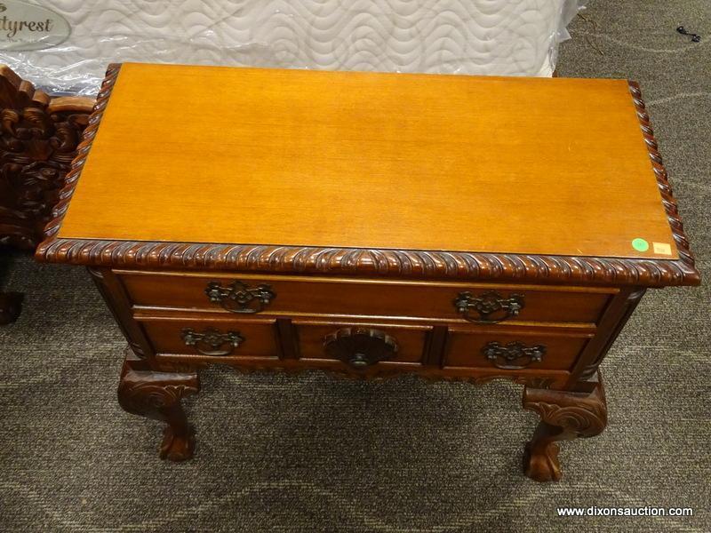 MAHOGANY NIGHTSTAND WITH ROPED EDGING, BALL & CLAW FEET, REEDED COLUMN CORNERS, AND 4 DRAWERS.