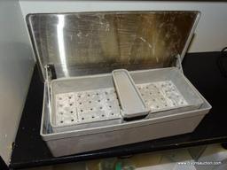 LOT OF (2) DISINFECT INSTRUMENT TRAYS. (1) STAINLESS STEEL BY ULTRONICS & (1) WHITE PLASTIC TRAY.