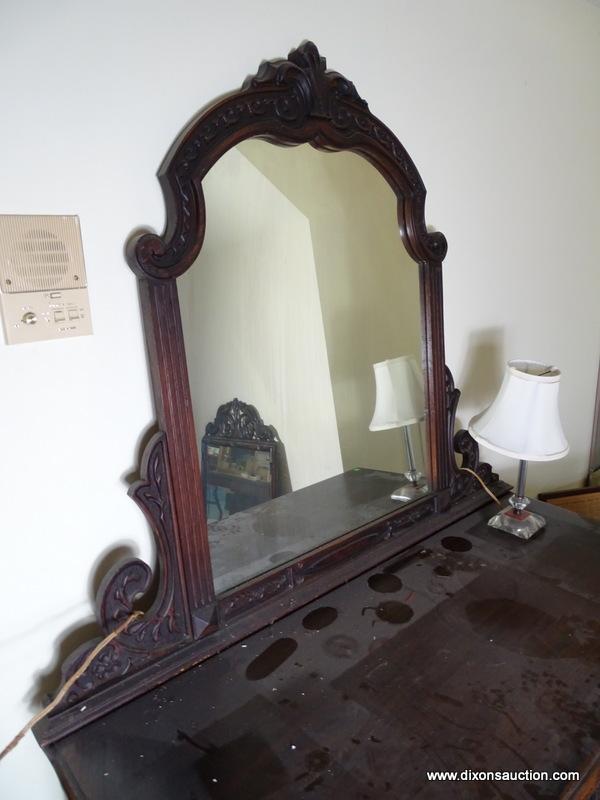 (UPBED 1) VINTAGE 1920'S OAK JACOBEAN STYLE DRESSER WITH MIRROR, HEAVILY CARVED, 3 DOVETAILED