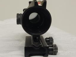 TRIJON ACOG TA31 RIFLE SCOPE. GREAT FOR LONG AND SHORT DISTANCE SHOOTING. RETAILS FOR $1,300.00 NEW.