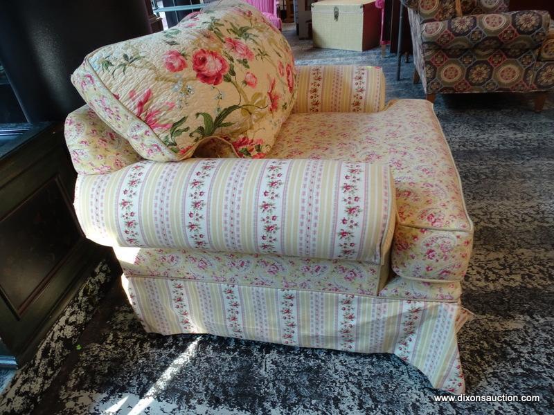 (R1) SAMUEL FREDERICK FINE FURNITURE CO. FLORAL UPHOLSTERED ARM CHAIR WITH LABEL. MEASURES 43 IN X