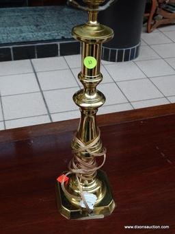 (R1) BRASS CANDLESTICK STYLE LAMP WITH HARP AND BRASS FINIAL. MEASURES 28 IN TALL. ITEM IS SOLD AS