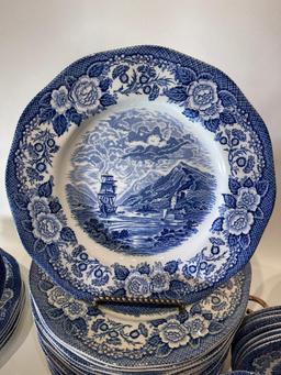 (1A) LOCHS OF SCOTLAND BLUE & WHITE TRANSFERWARE. INCLUDES 112 PIECES: DINNER PLATES (21), SEVERAL