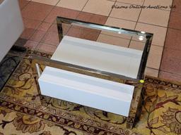 (LR) THE STRADA MODERN SIDE TABLE WHITE IS IDEAL TO BE USED ALONGSIDE PLATFORM BEDS BECAUSE IS