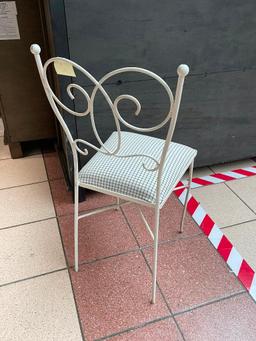 (12L) SMALL METAL ICE CREAM PARLOR CHAIR, 33 INCH HEIGHT