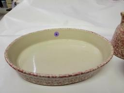 FP FRIENDSHIP POTTERY ROSEVILLE OHIO PINK SPONGEWARE OVAL BAKING DISH - MEASURES APPROX 8.75" X 12"