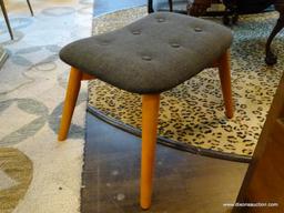 FRONT RIGHT - FOUR LEGGED UPHOLSTERED TOP FOOTSTOOL. APPROX 18 INCHES LONG, 14 INCHES TALL AND 13