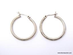 .925 STERLING SILVER LADIES HOOP EARRINGS; 4.3 GM