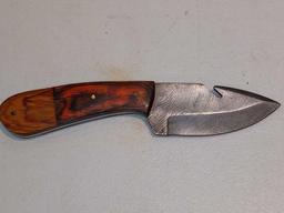 BLADE STYLE : MODIFIED POINT; HANDLE : WOOD, HORN, RESIN, OR BONE, CUSTOM FIT TO EACH KNIFE; LENGTH