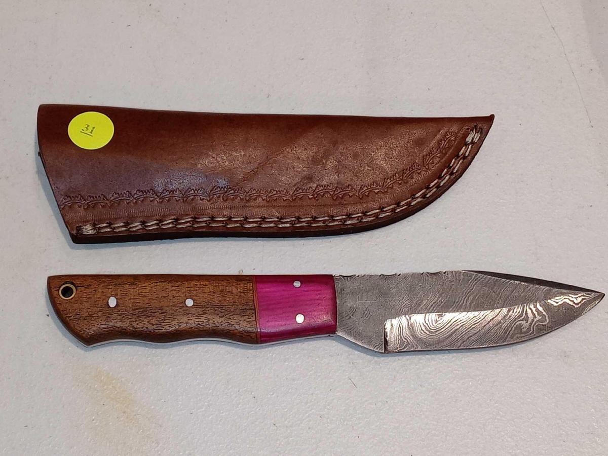 BLADE STYLE : CLIP POINT; HANDLE : WOOD, HORN, RESIN, OR BONE, CUSTOM FIT TO EACH KNIFE; LENGTH OF