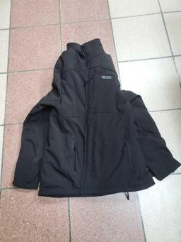 PTAHDUS Large Performance heated Jacket, has battery, black, see pictures for more details