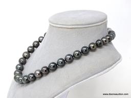 TAHITIAN PEARL NECKLACE.