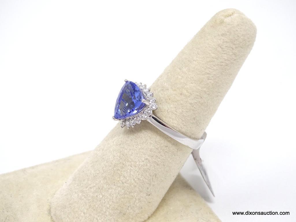 18K WHITE GOLD LADIES CUSTOM MADE DIAMOND & TANZANITE RING.