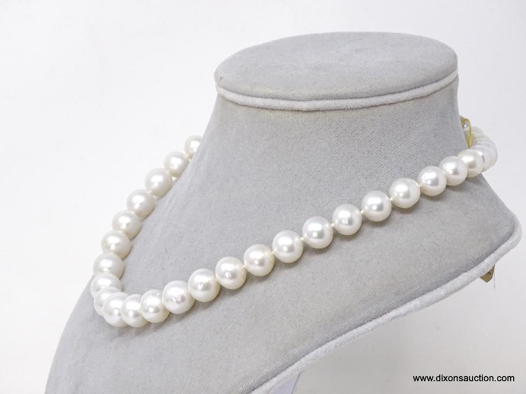 SOUTH SEA PEARL NECKLACE.
