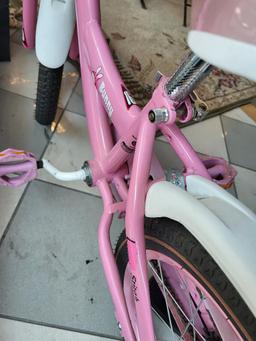 STITCH BUNNY GIRL'S BIKE 16 IN. COMES WITH TRAINING WHEELS. HAS A HORN AND BASKET. IS SOLD AS IS