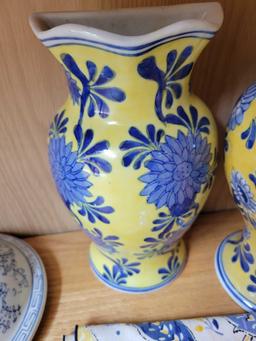 YELLOW AND BLUE POTTERY LOT