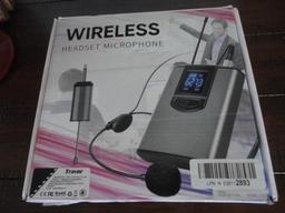 TRAVOR PROFESSIONAL WIRELESS HEADSET MICROPHONE ALL ITEMS ARE SOLD AS IS, WHERE IS, WITH NO