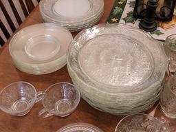 (DR) LARGE LOT OF GLASSWARE TO INCLUDE: (6) PRINCESS HOUSE FANTASIA CLEAR/FROSTED GLASS 10" DINNER